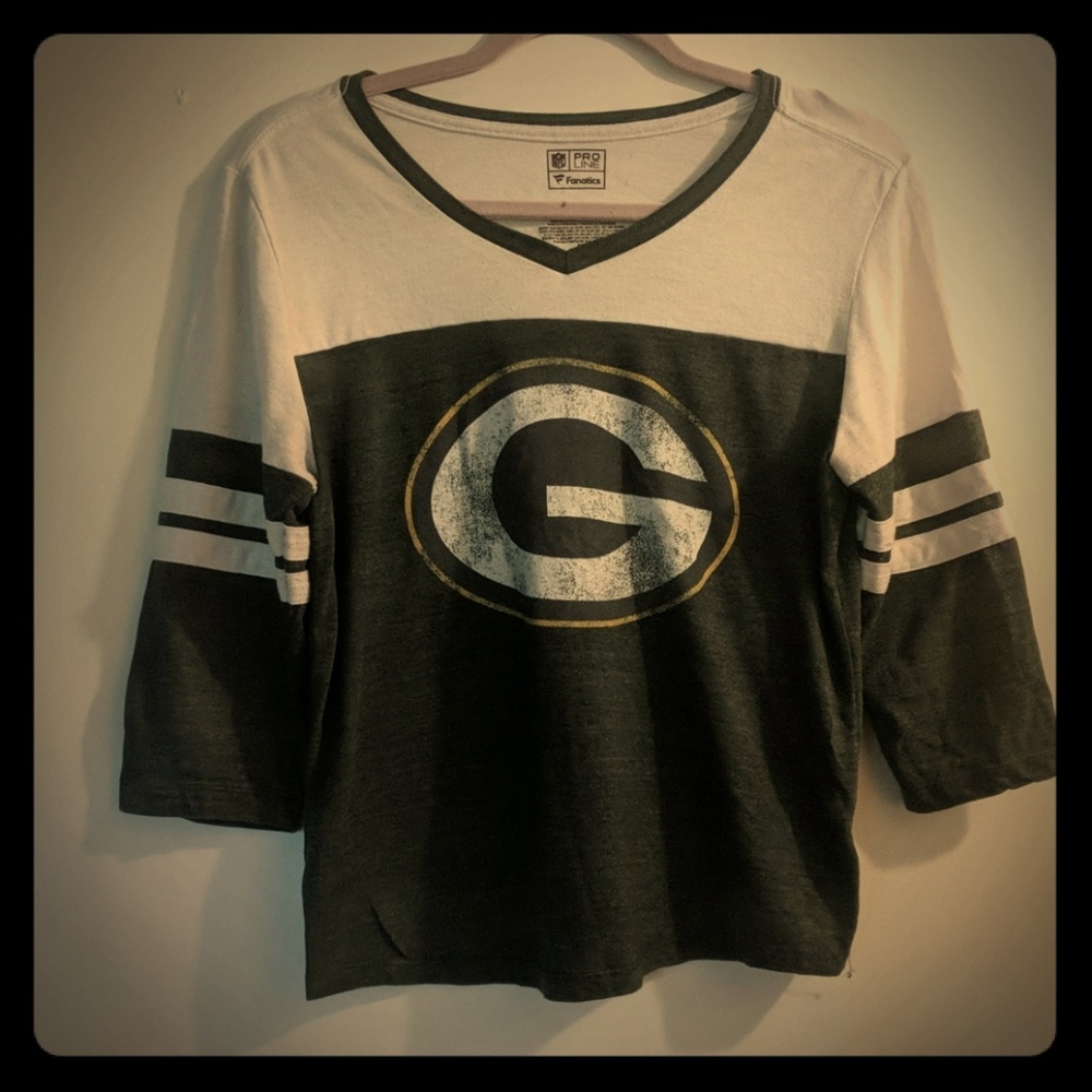 Retro Green Bay Packers shirt